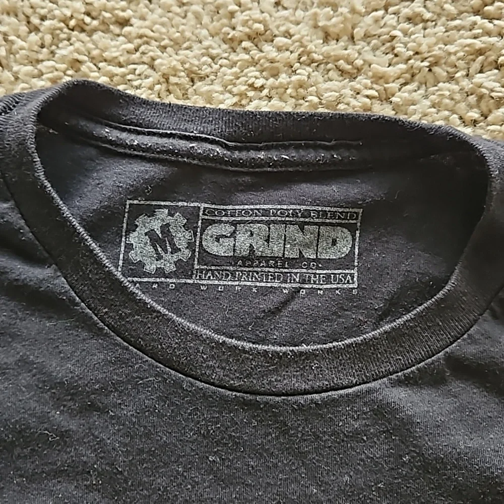 GRIND hand printed in USA, black Tshirt, size M - Picture 3 of 7